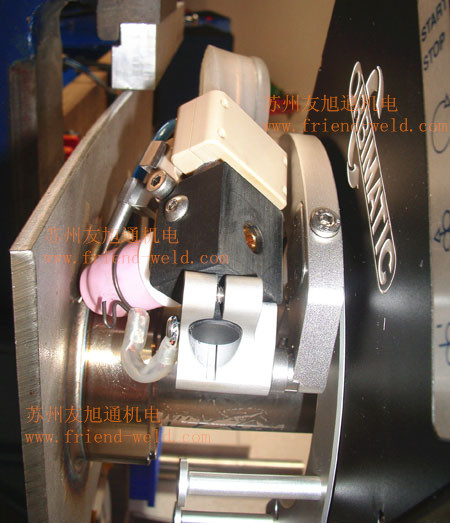 开放式管管焊机应用于法兰自动化焊接